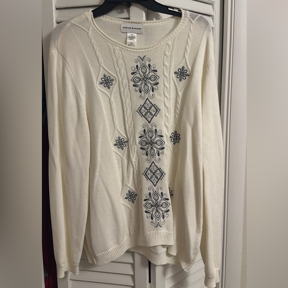 Gently used Alfred Dunner women’s top